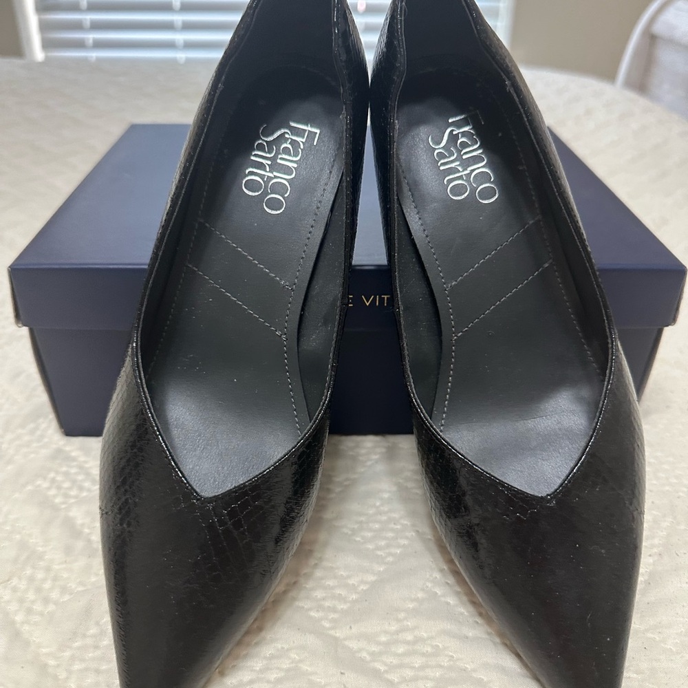 Franco Sarto Black Pointed Toe Heels